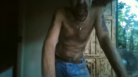 Snapshot of marc_cereza chatting on October 6, 12:12 pm marc_cereza online show from October 6, 12:12 pm