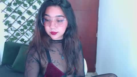 Marcela  online show from October 21, 6:33 pm