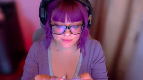 Snapshot of marcela2101s chatting on October 8, 7:53 pm marcela2101s online show from October 8, 7:53 pm