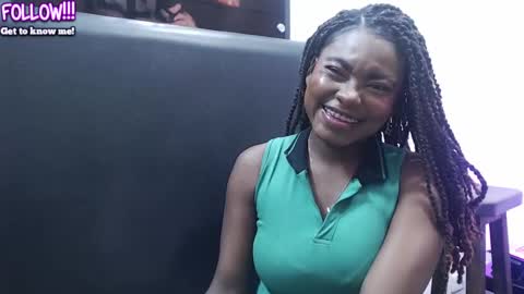 Snapshot of marcelagreyy chatting on September 15, 8:21 pm MARCELA online show from September 15, 8:21 pm