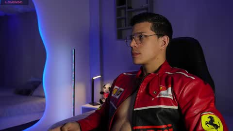 Marco Sullivan online show from February 11, 1:37 pm