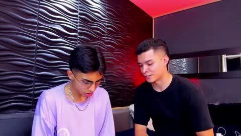 Snapshot of marcoyethan chatting on January 4, 9:43 am Marco and Ethan online show from January 4, 9:43 am