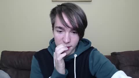 Snapshot of marcus_cuteboy chatting on February 25, 4:46 pm Marcus online show from February 25, 4:46 pm