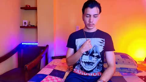 Snapshot of marcus_hanks chatting on October 6, 5:58 am Marcus Hanks online show from October 6, 5:58 am