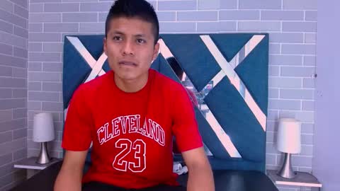 marcus hans online show from November 10, 7:05 pm