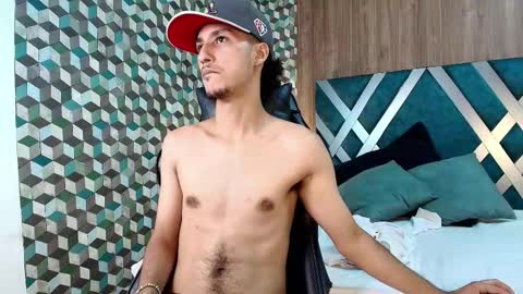 marcus_jeron online show from November 29, 10:39 pm