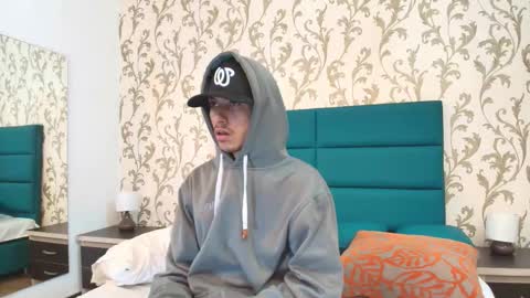 Snapshot of marcus_jeron chatting on September 30, 6:13 am marcus_jeron online show from September 30, 6:13 am