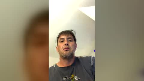 marcuslavy420 online show from April 19, 5:41 am