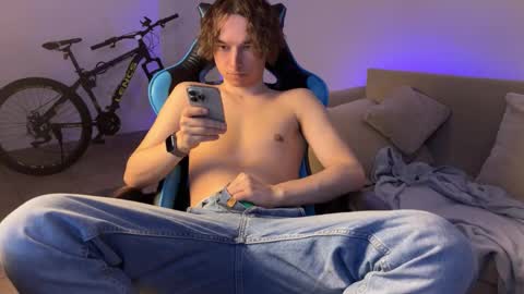 Marcus online show from September 18, 11:42 pm