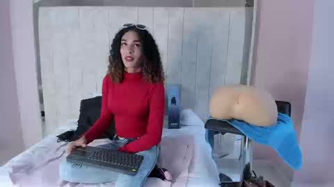 Snapshot of marfilastrom chatting on September 22, 9:08 pm marfilastrom online show from September 22, 9:08 pm