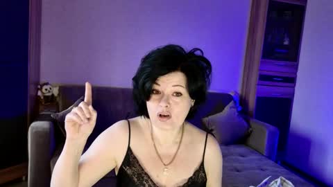 Snapshot of margo604082 chatting on October 3, 4:54 am Margo online show from October 3, 4:54 am