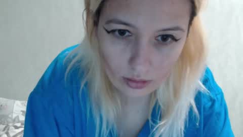 Snapshot of margo_shine chatting on February 14, 3:15 pm margo_shine online show from February 14, 3:15 pm