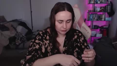 mari moore online show from March 2, 10:44 am