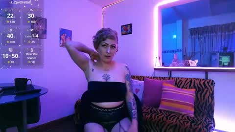 Snapshot of maria_fernandaxxx_ chatting on September 24, 11:44 pm Maria fernanda online show from September 24, 11:44 pm