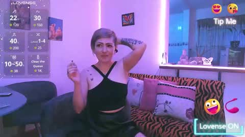 Snapshot of maria_fernandaxxx_ chatting on October 19, 9:08 pm Maria fernanda online show from October 19, 9:08 pm