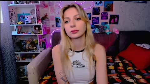 Snapshot of maria_hunt chatting on January 16, 6:03 am Maria online show from January 16, 6:03 am
