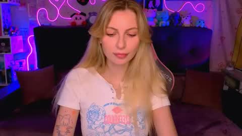 Snapshot of maria_hunt chatting on October 21, 2:49 am Maria online show from October 21, 2:49 am