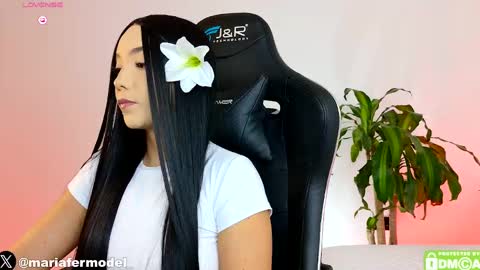 Maria Fer online show from November 23, 3:21 pm