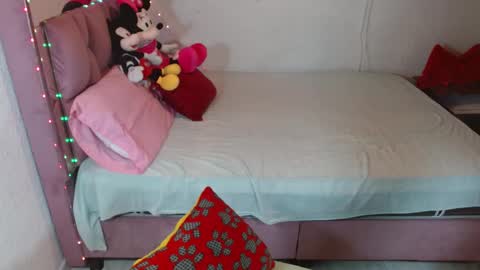 Snapshot of mariajose2015 chatting on October 10, 2:45 pm Mariajose online show from October 10, 2:45 pm