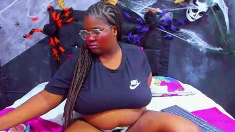  MARIAM online show from November 7, 2:41 pm