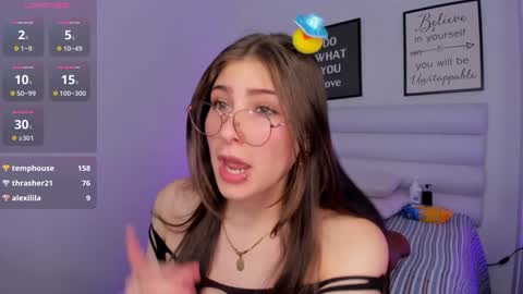 Snapshot of mariam_scott18 chatting on February 26, 1:25 am Mariam online show from February 26, 1:25 am