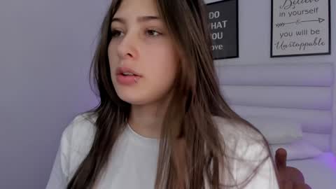 Snapshot of mariam_scott18 chatting on February 6, 7:07 pm Mariam online show from February 6, 7:07 pm