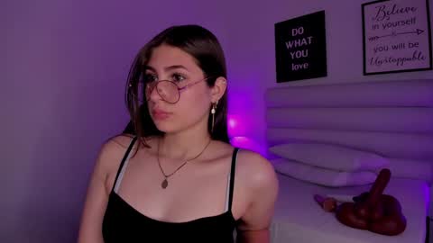 Snapshot of mariam_scott18 chatting on January 21, 10:30 pm Mariam online show from January 21, 10:30 pm