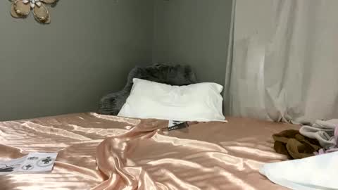 Mariah online show from February 26, 7:21 pm