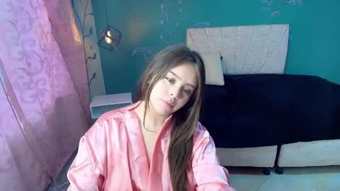 M A R I A N A online show from February 18, 9:20 pm