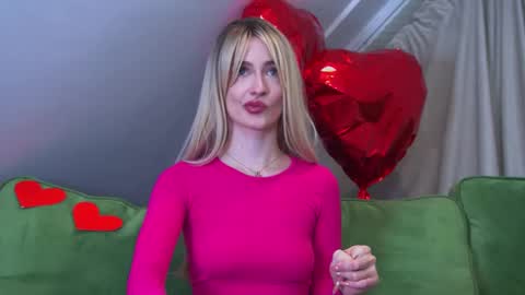 MariaMenson online show from March 1, 5:09 am