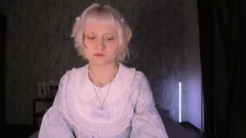 Snapshot of mariamilkis chatting on September 16, 12:56 am Maria online show from September 16, 12:56 am