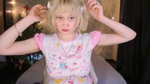 Maria online show from January 14, 1:35 am