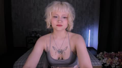 Snapshot of mariamilkis chatting on October 20, 2:16 am Maria online show from October 20, 2:16 am