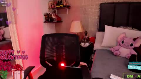 Mar y online show from February 16, 3:10 pm