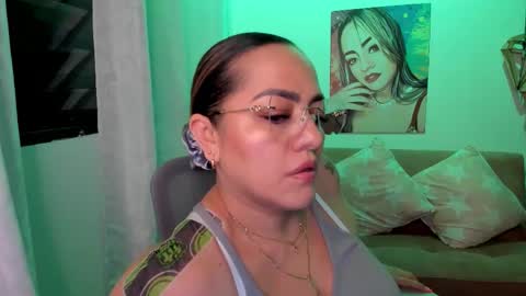 Mariana Lopez online show from November 10, 2:14 am