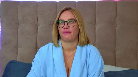 Maria online show from October 9, 7:03 am