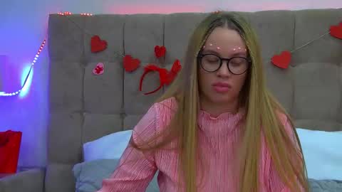 Maria online show from February 14, 7:33 pm