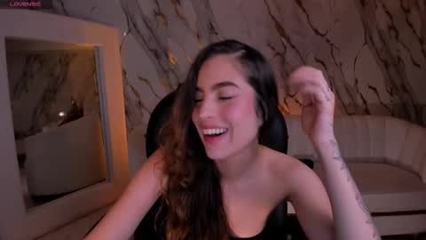Snapshot of mariannelane1 chatting on October 18, 8:46 pm Marianne online show from October 18, 8:46 pm