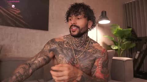 Mariano Costa online show from February 25, 3:54 am