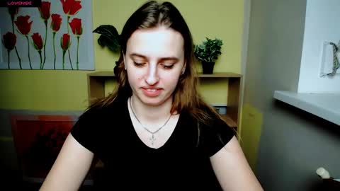 Snapshot of mariatess_ chatting on March 2, 3:48 pm Mariia online show from March 2, 3:48 pm