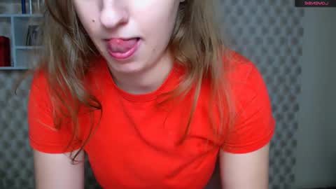 Snapshot of mariatess_ chatting on October 11, 12:43 pm Mariia online show from October 11, 12:43 pm