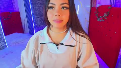 Snapshot of maribelsex303av chatting on October 23, 1:01 pm maribelsex303av online show from October 23, 1:01 pm