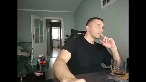 Snapshot of maribor5879 chatting on February 6, 2:37 pm maribor5879 online show from February 6, 2:37 pm