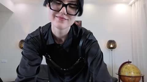 Marie Fitch online show from March 10, 12:26 am