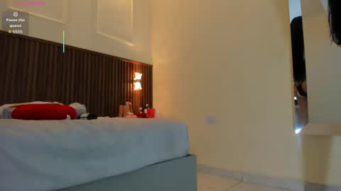 MARIE  online show from February 6, 1:03 pm