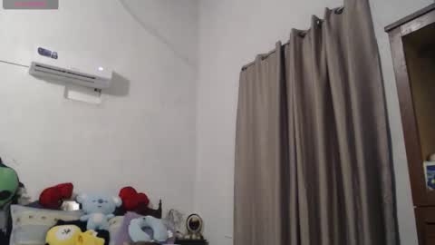 Snapshot of mariel_sins21 chatting on September 21, 10:25 pm Mariie online show from September 21, 10:25 pm