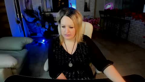 mariemlui online show from October 26, 12:17 pm