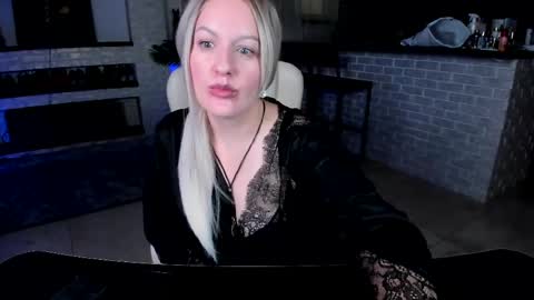 Snapshot of mariemlui chatting on September 14, 10:38 am mariemlui online show from September 14, 10:38 am