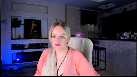 Snapshot of mariemlui chatting on September 24, 10:00 am mariemlui online show from September 24, 10:00 am