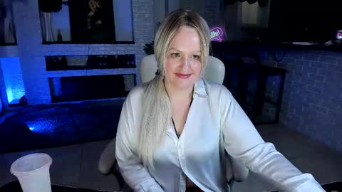 Snapshot of mariemlui chatting on September 27, 10:57 am mariemlui online show from September 27, 10:57 am